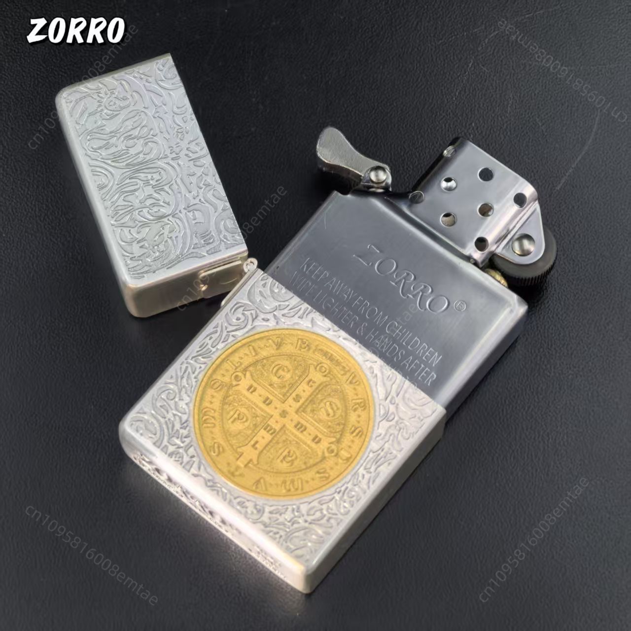 Lighter Insert Zippo - ไฟแช็ค Zorro 906 สีเงิน-ทอง รุ่น Constantine