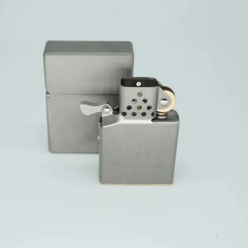 ไฟแช็คไทเทเนียมอัลลอยด์ Zorro  - Lighter Insert Zippo บทวิจารณ์และราคา