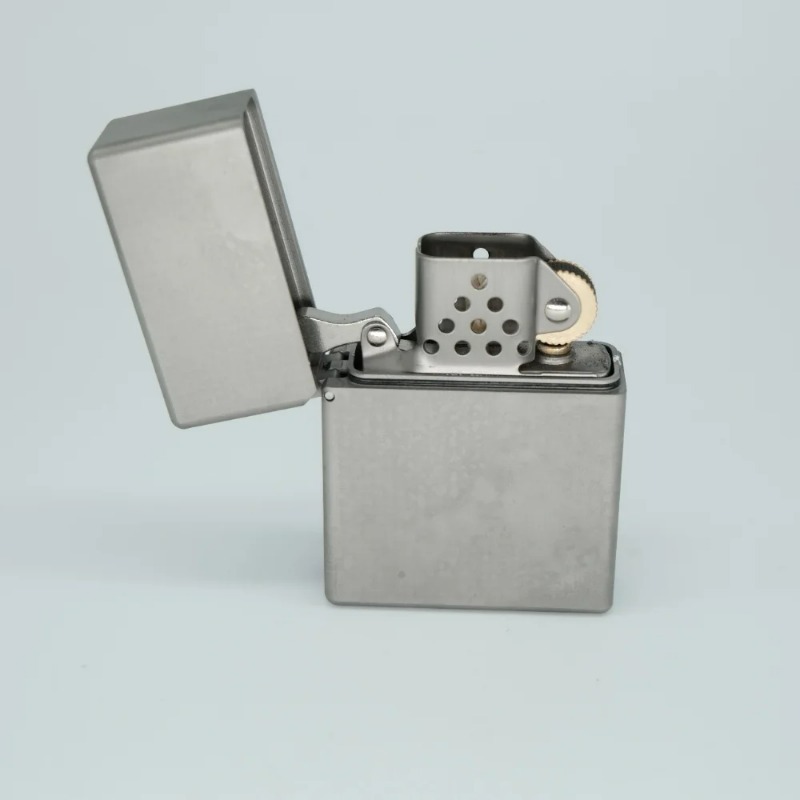 ไฟแช็คไทเทเนียมอัลลอยด์ Zorro  - Lighter Insert Zippo บทวิจารณ์และราคา