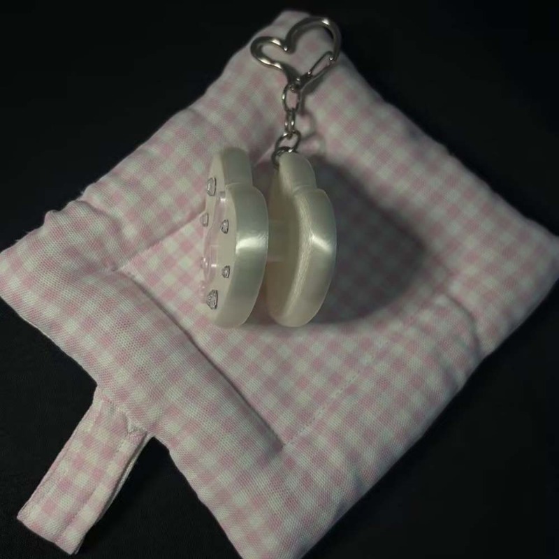 ที่เก็บสายเคเบิลรูปหัวใจลายโน้ - Cable Winder Keychain บทวิจารณ์และราคา