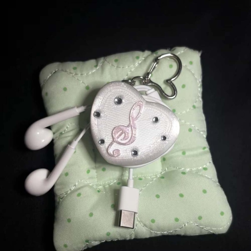 ที่เก็บสายเคเบิลรูปหัวใจลายโน้ - Cable Winder Keychain บทวิจารณ์และราคา