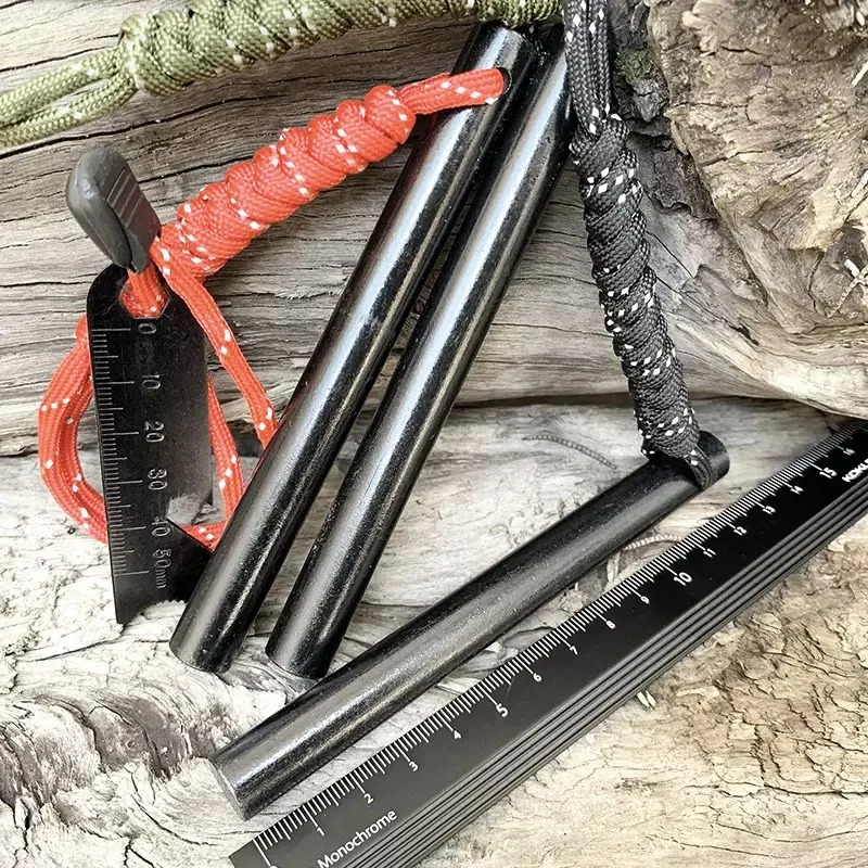 ชุดอุปกรณ์เอาตัวรอด 3-in-1 ของ - Ferro Rod Striker บทวิจารณ์และราคา